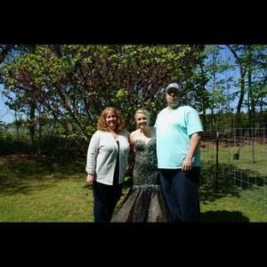 Meet your Posher, Kasie